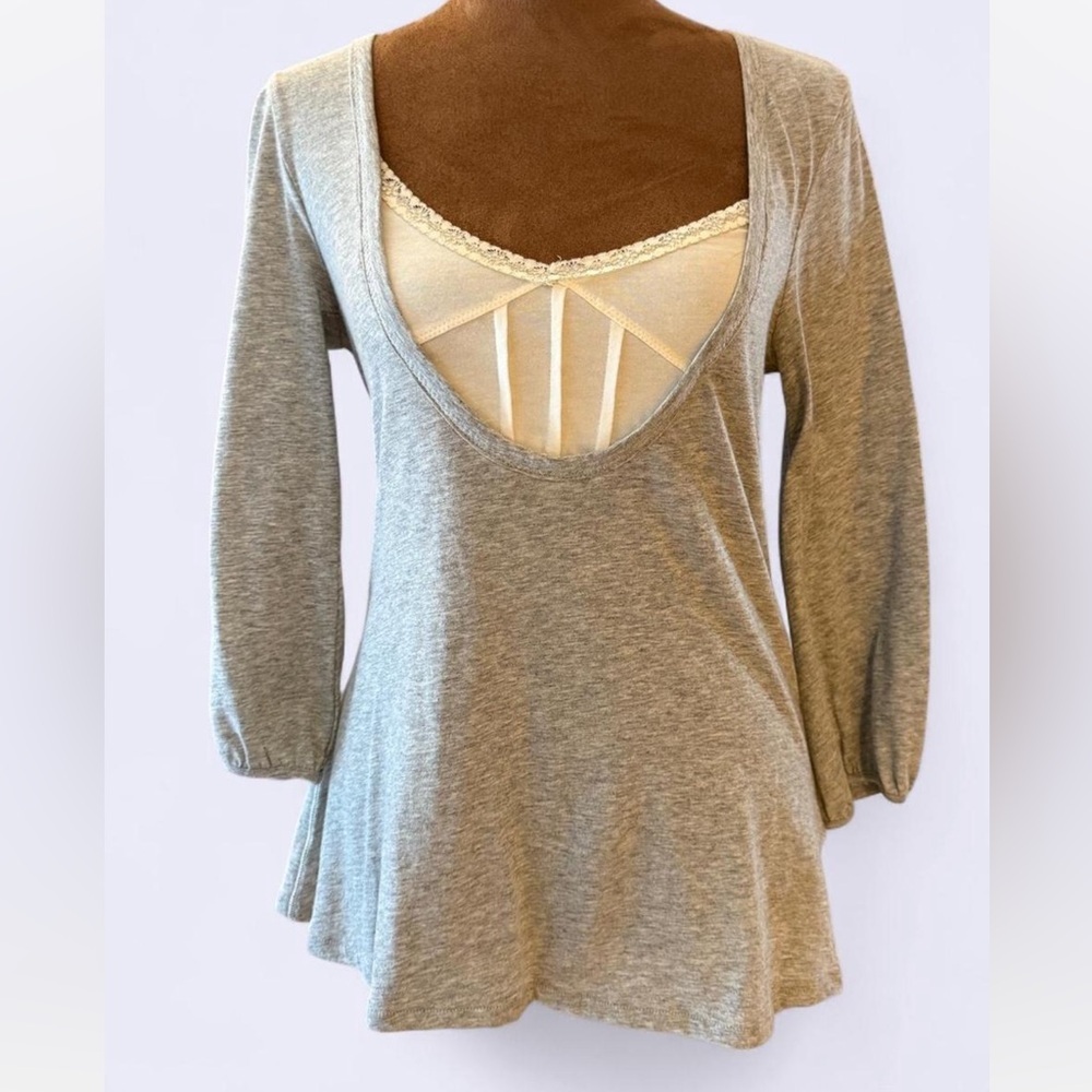 Route 66 Gray Twofer Top Cream lace mock cami y2k